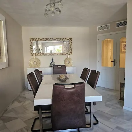 Apartamento Family, Pool, Park And Ev Fuengirola